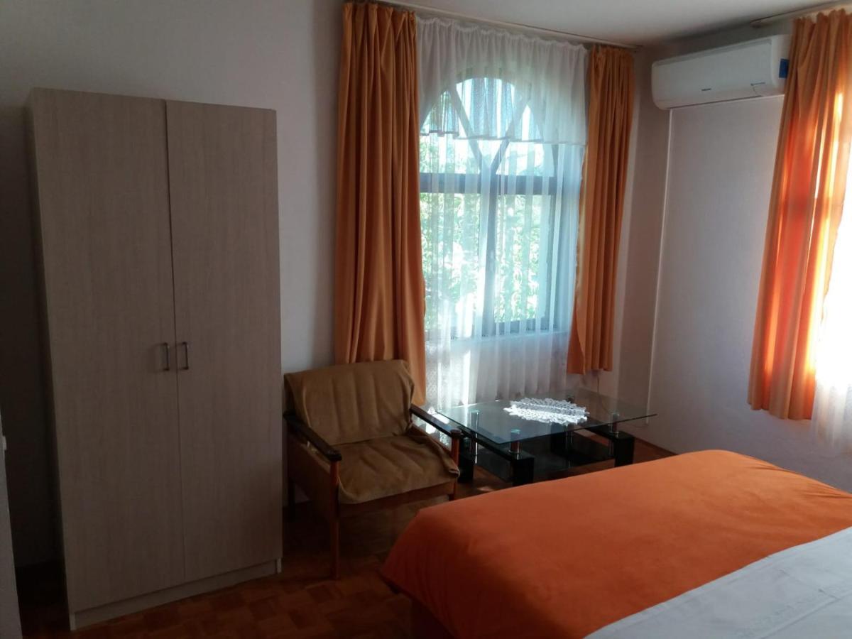 Apartman Sunce Raslina Luaran gambar