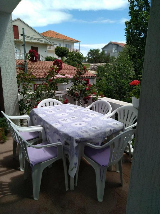 Apartman Sunce Raslina Luaran gambar
